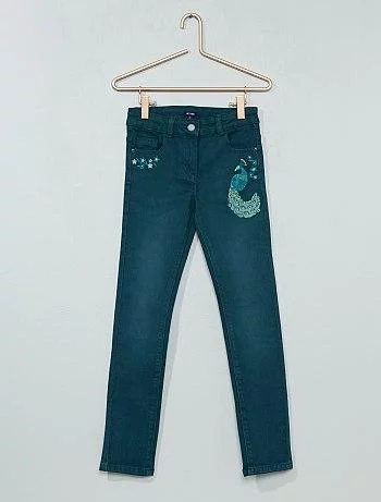Узкие джинсы с вышивками
